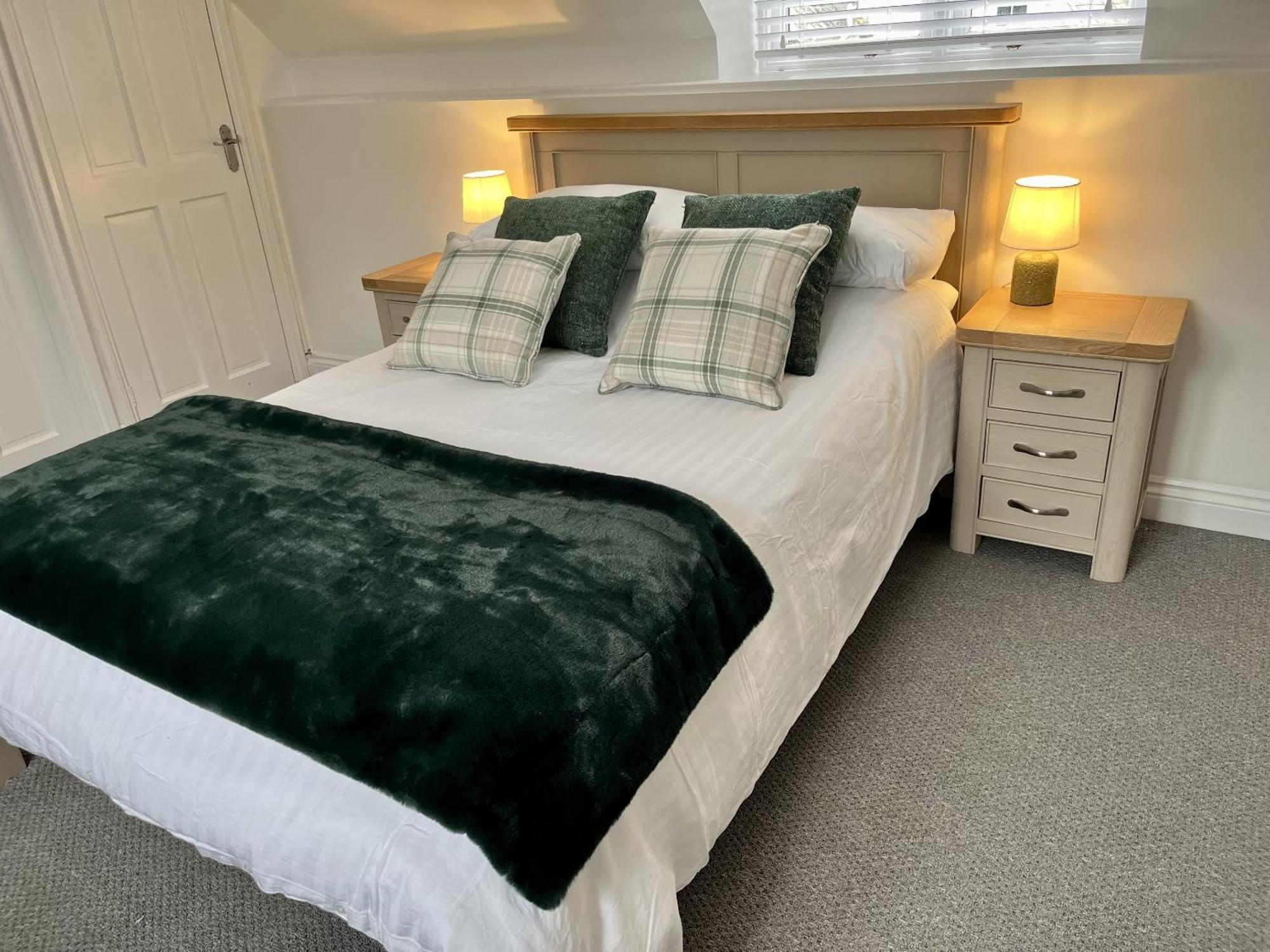 The Coach House - With Hot Tub Villa St Austell Room photo
